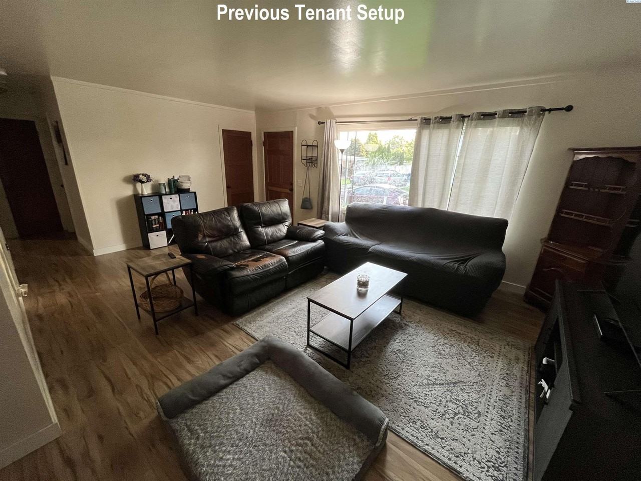 222 Casey Ave - Photo 3 of 26