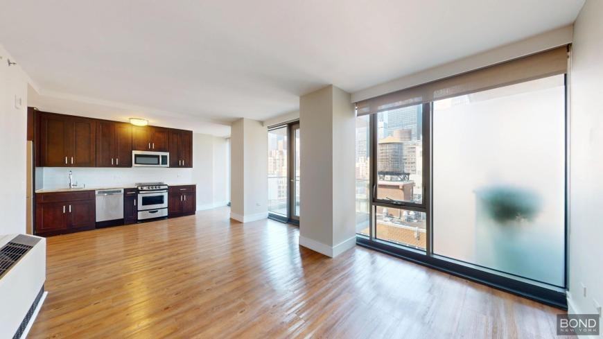 237 E 34th St - Photo 3 of 10