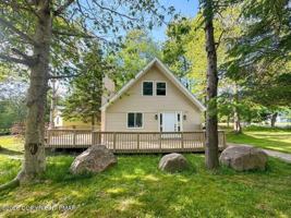 featured image of 838 Country Place Dr