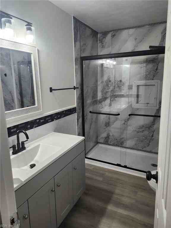 701 Basnight Ct - Photo 4 of 8
