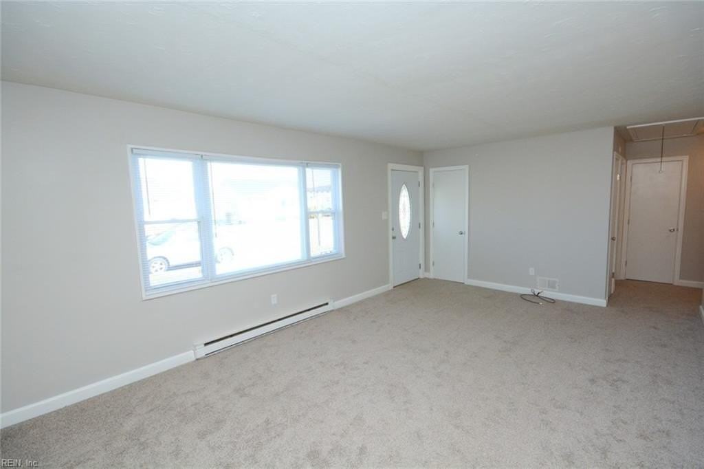 924 Avalon Ave - Photo 7 of 47