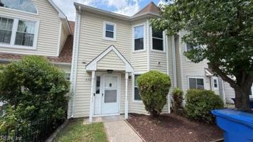 featured image of 4704 Padma Ct