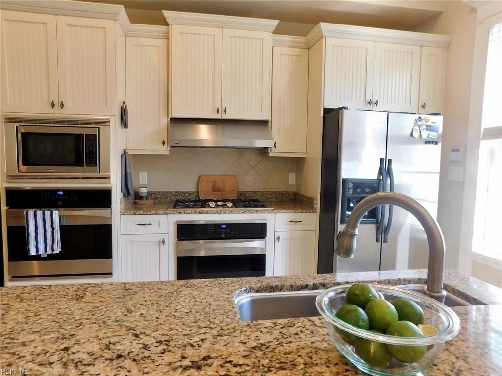4721 Pleasant Ave - Photo 3 of 35