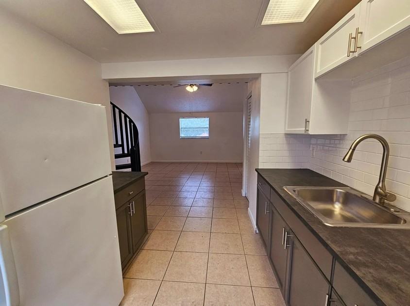 2154 Bradford St #226 - Photo 2 of 28