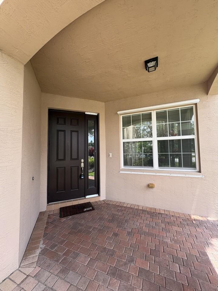 8187 Half Dome Ct - Photo 4 of 36