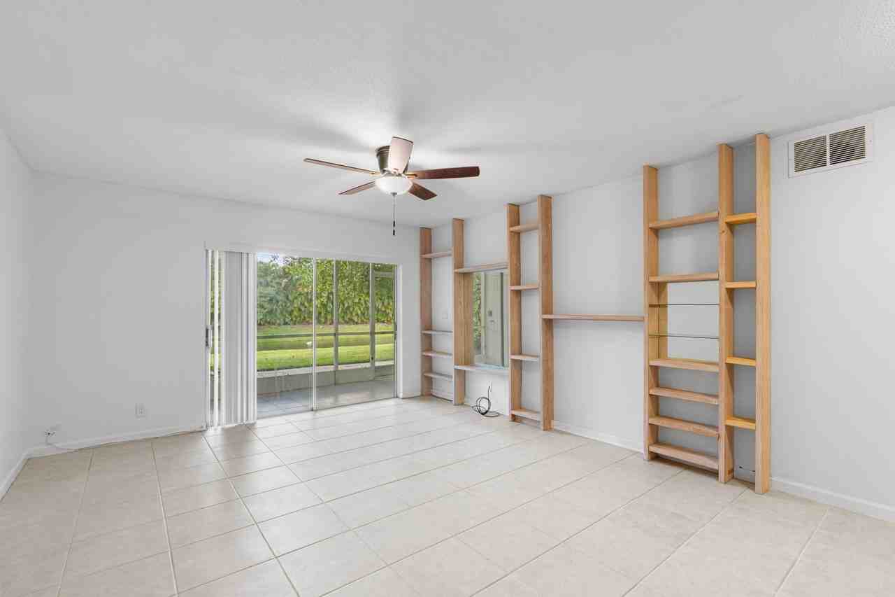 10693 N Military Trl #7 - Photo 4 of 28