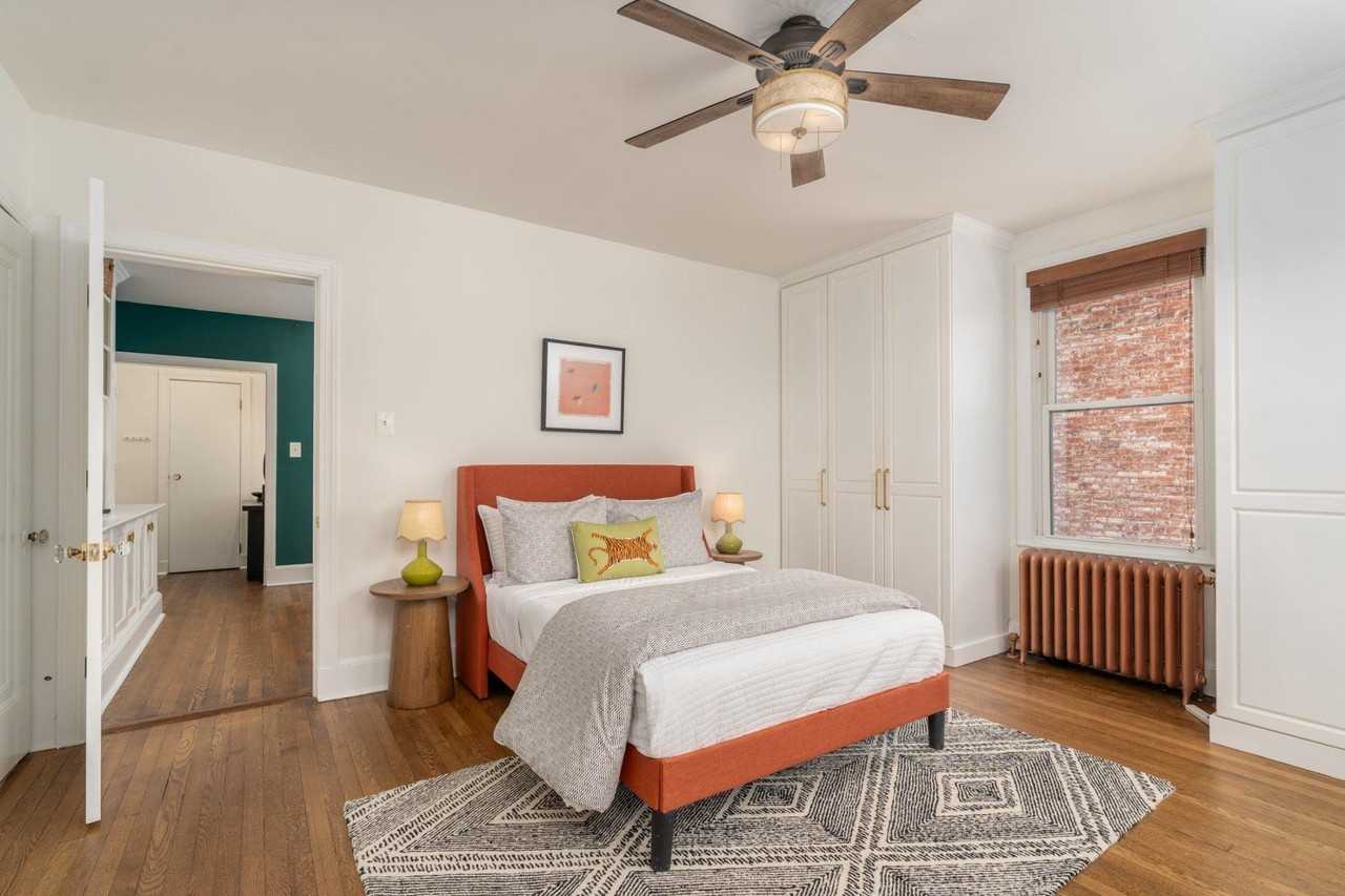 1915 16th St Nw #304 - Photo 6 of 13