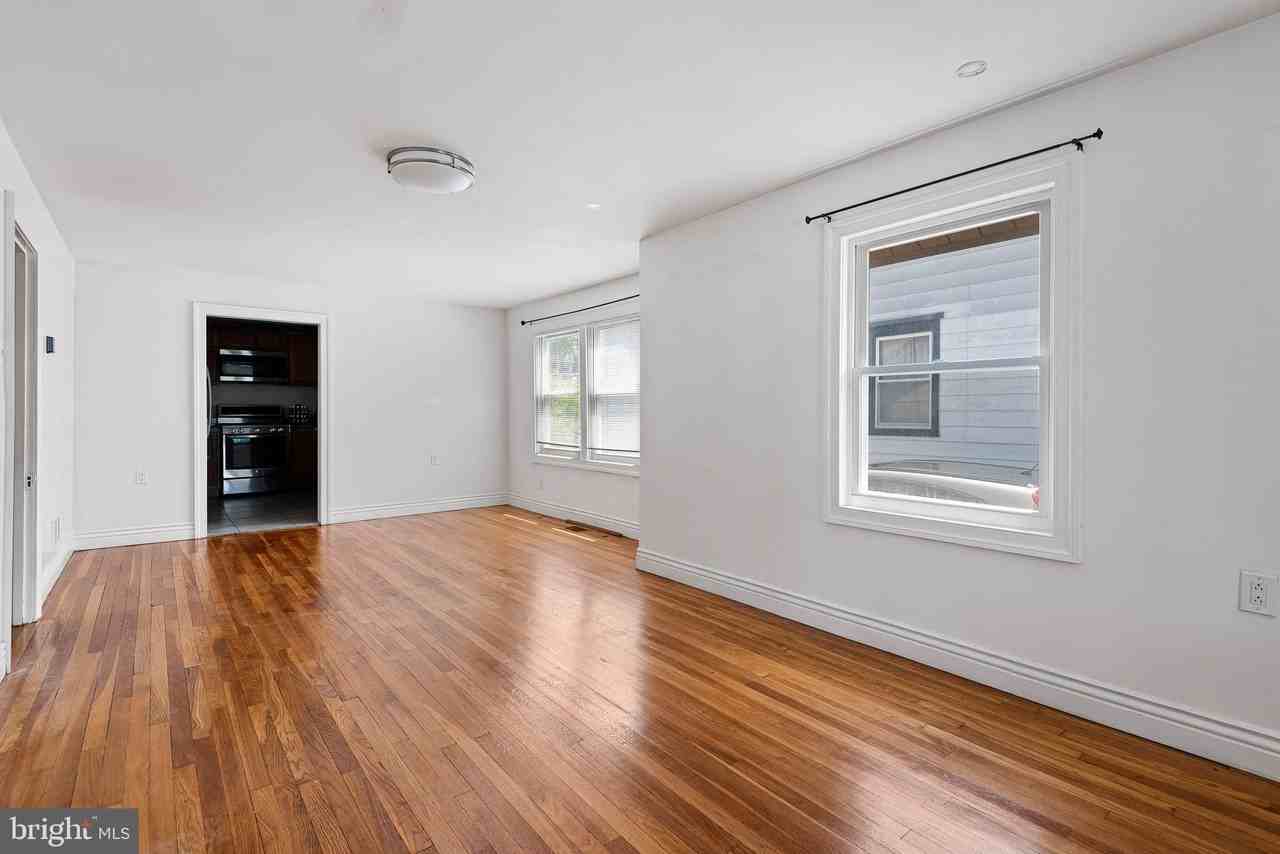 27 W Reamer Ave - Photo 5 of 20
