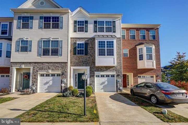 8482 Hedwig Ln - Photo 2 of 21