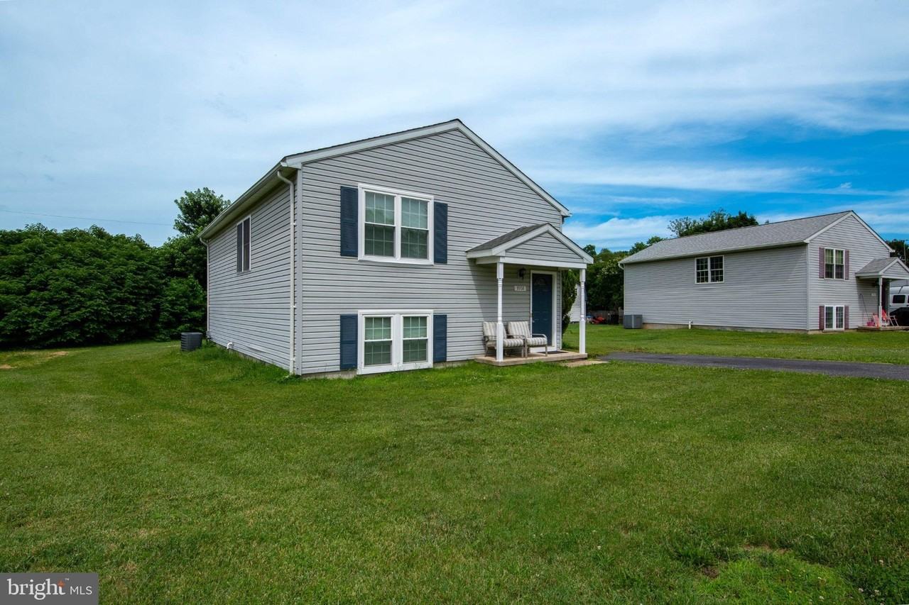 3908 Love Ave - Photo 3 of 22