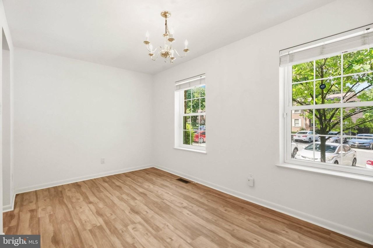 9101 Bronze Bell Cir - Photo 6 of 34