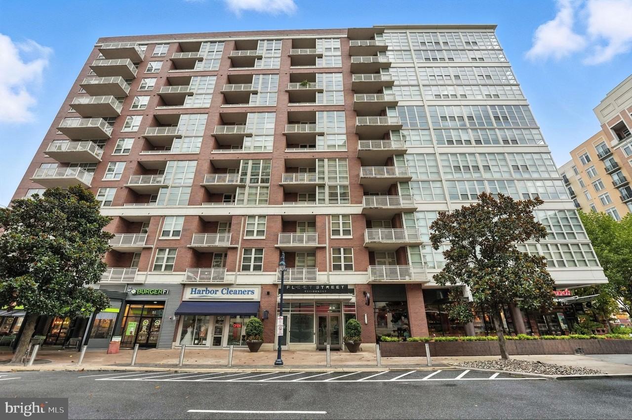 157 Fleet St #211 - Photo 3 of 29