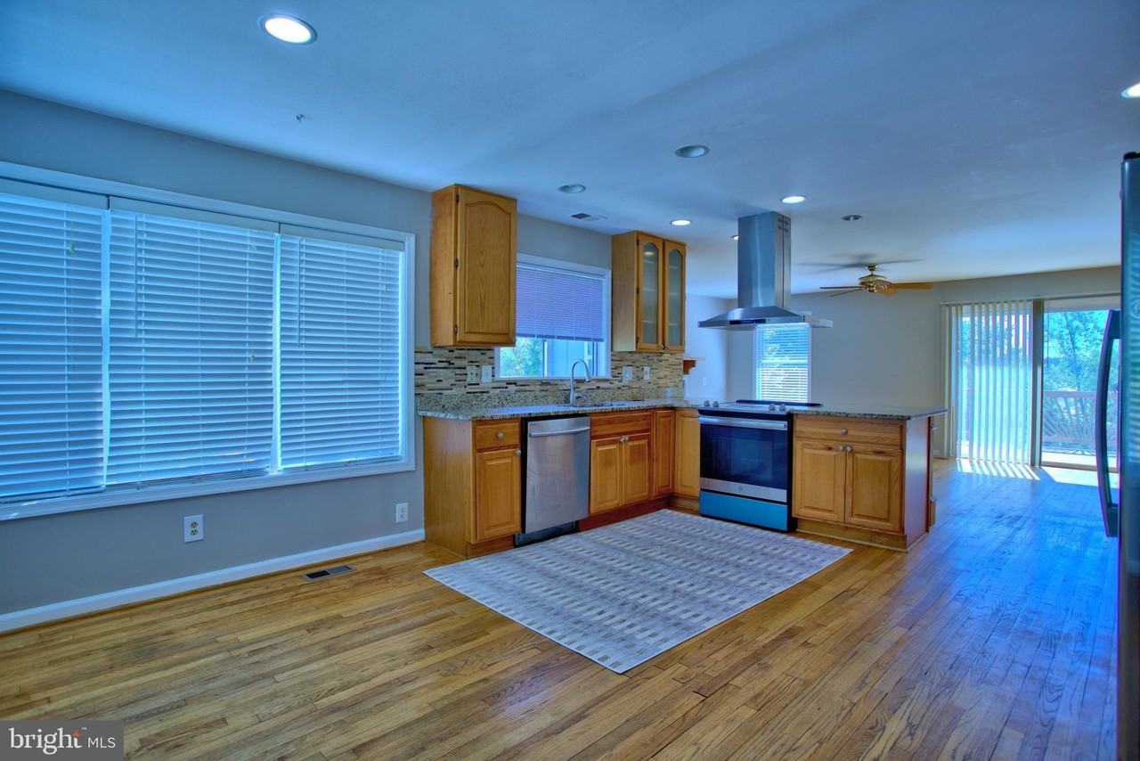 1209 Merton Trl - Photo 6 of 39