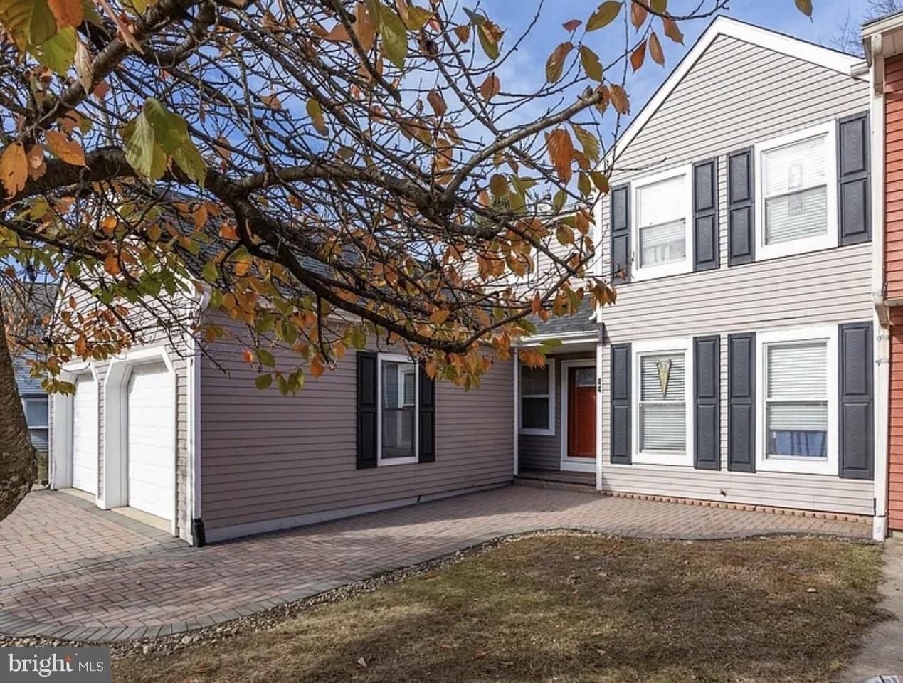 44 Brambling Ln - Photo 2 of 23