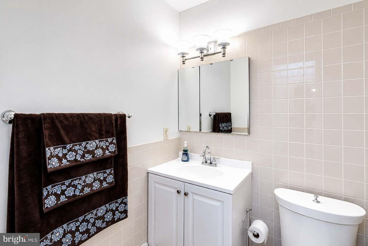 44 Brambling Ln - Photo 7 of 23