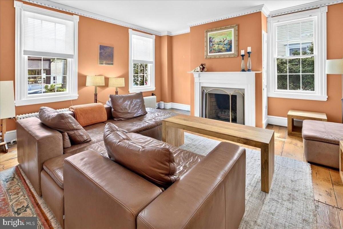 14 W Delaware Ave - Photo 6 of 35