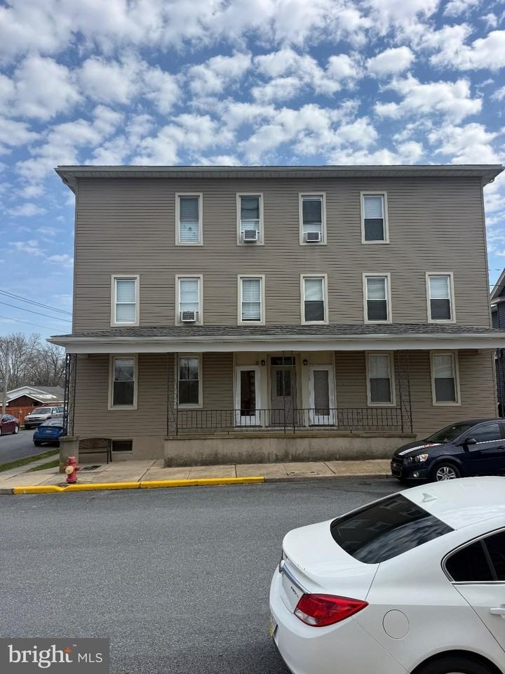 100 S Park St #1S - Photo 6 of 17