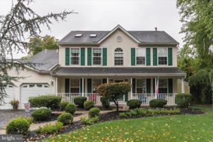 201 Pine Ave - Photo 1 of 1
