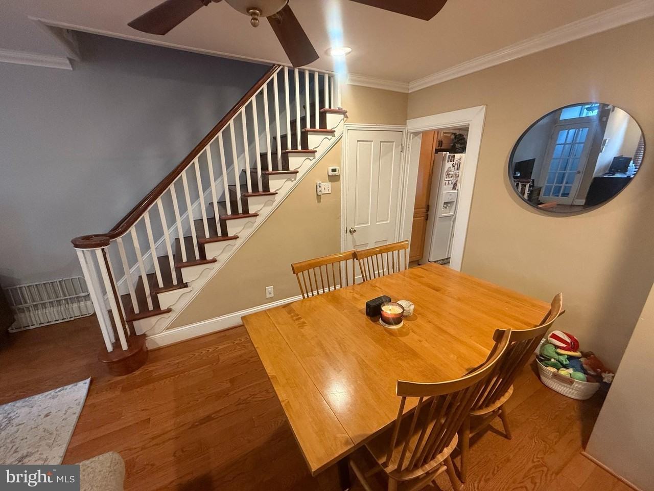 1521 Montrose St - Photo 3 of 17