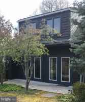 featured image of 8376 Meadows Rd