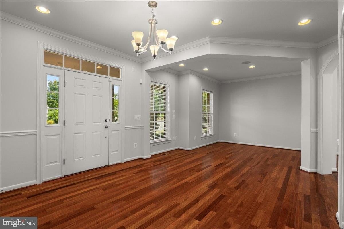 101 Sawtooth Dr - Photo 6 of 50