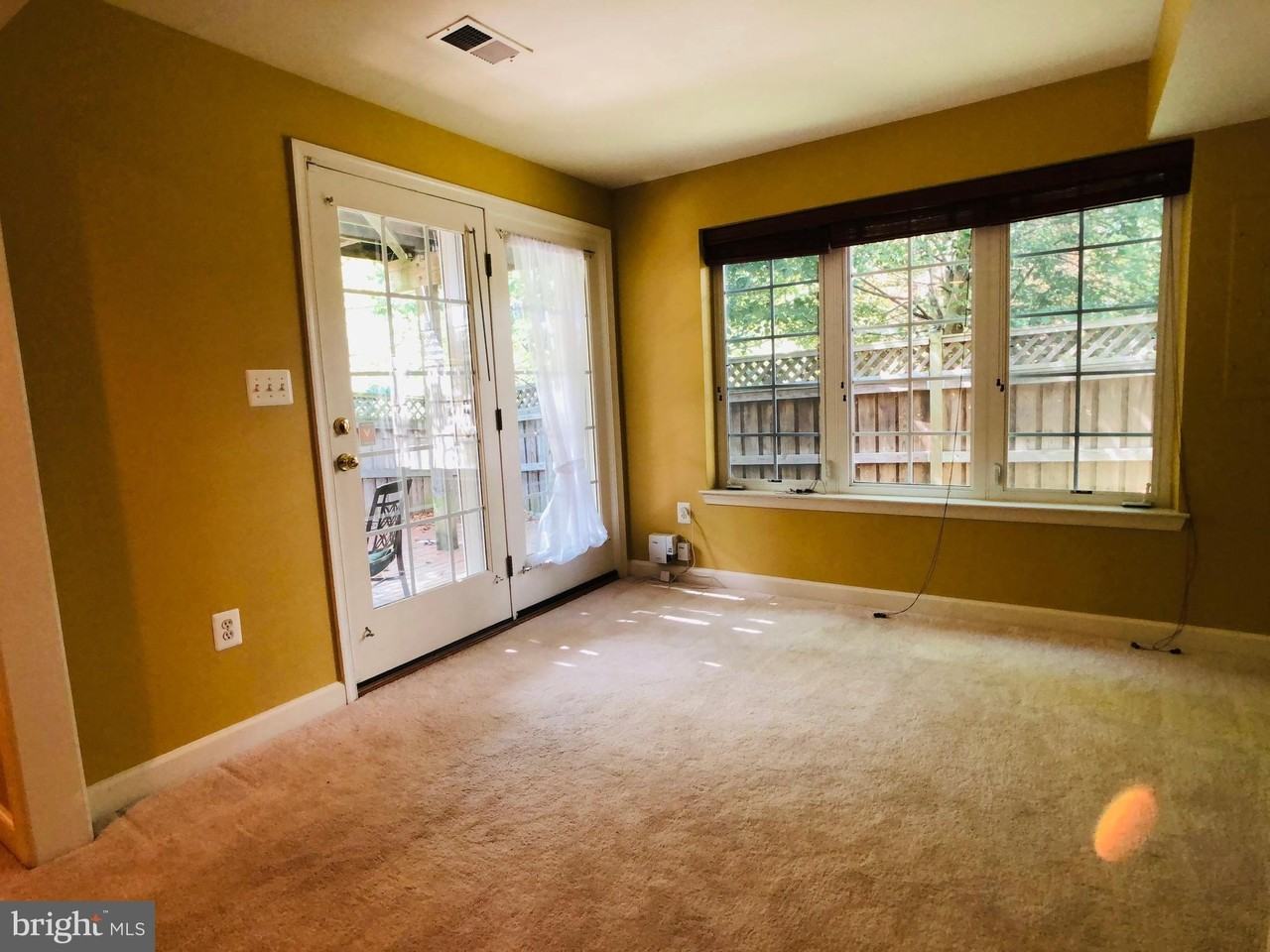 4312 Park Green Ct - Photo 7 of 33