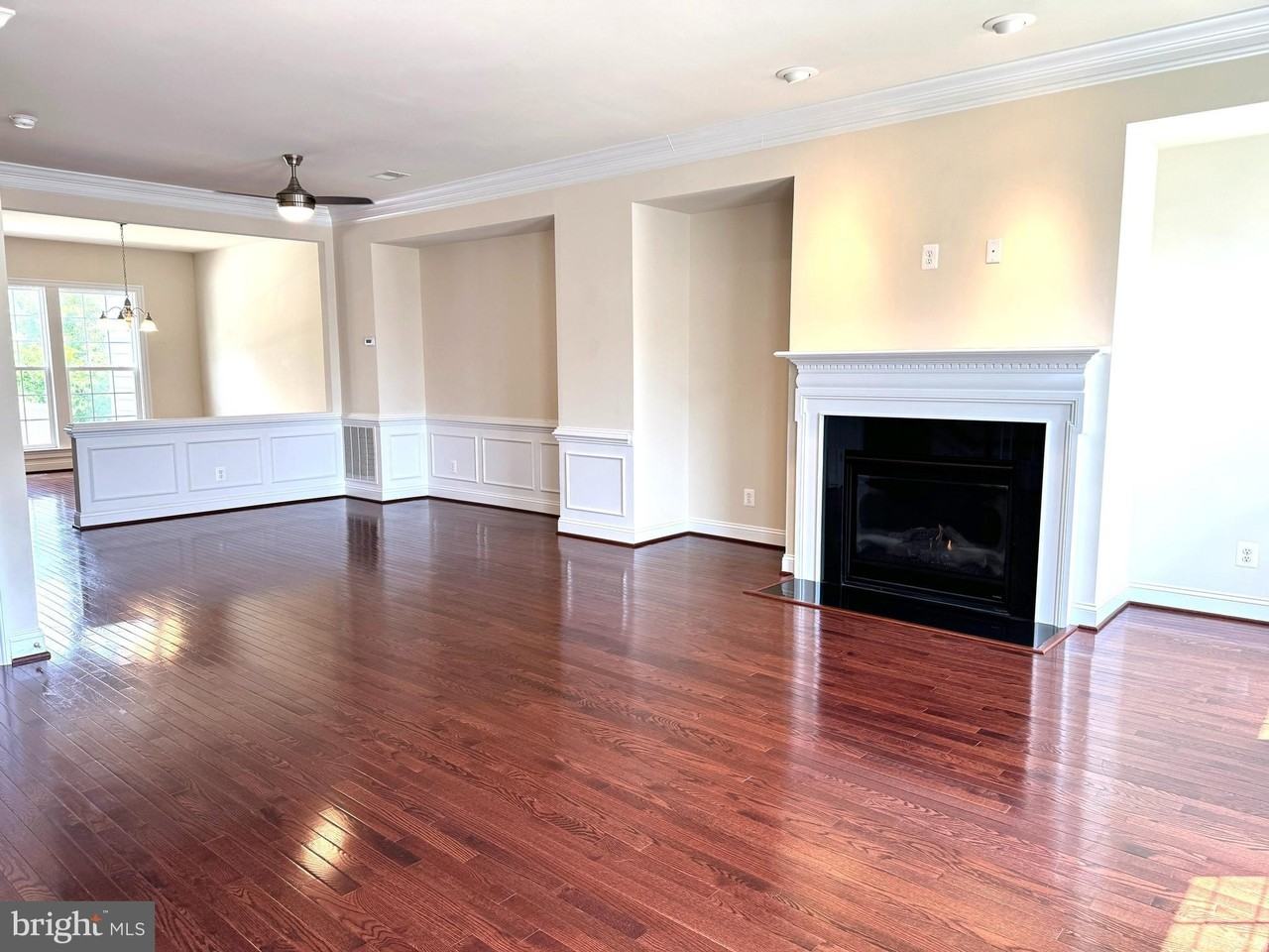 42682 Keiller Ter - Photo 2 of 31
