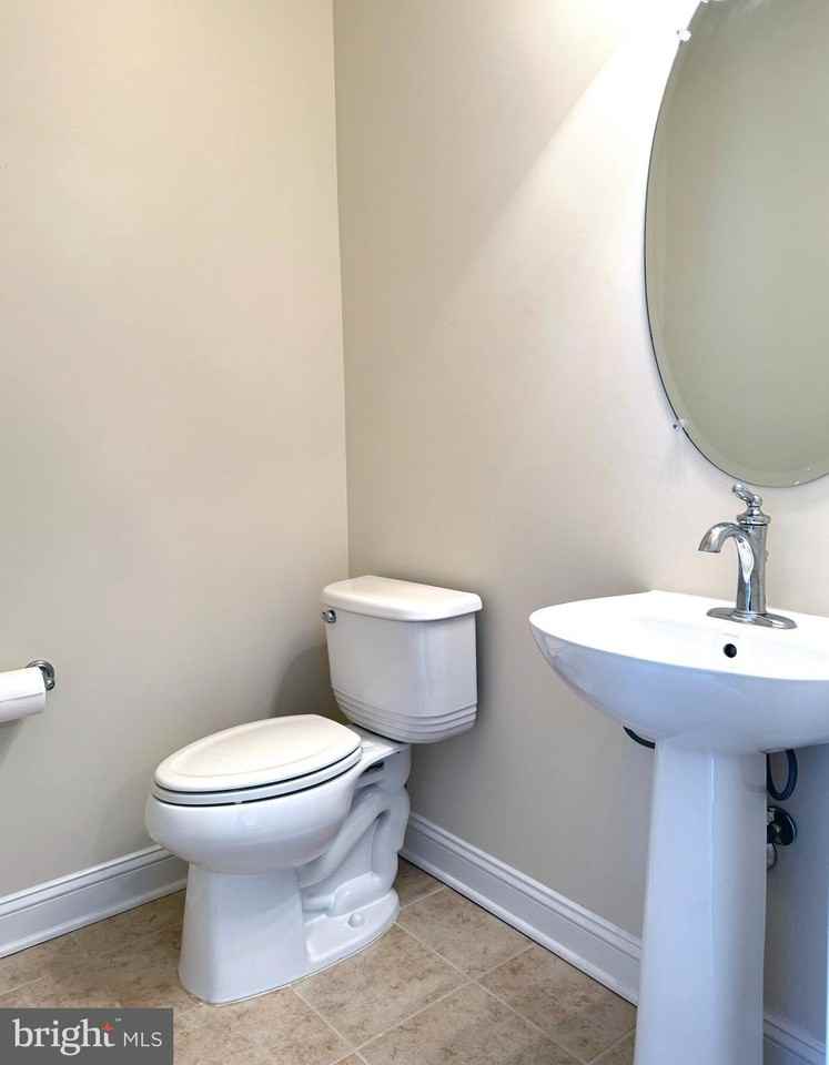 42682 Keiller Ter - Photo 5 of 31