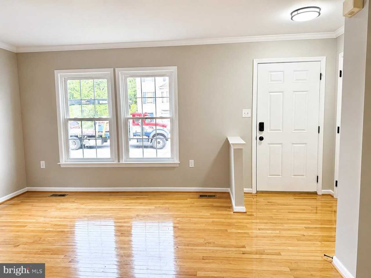 20 Dunlap Dr - Photo 2 of 50