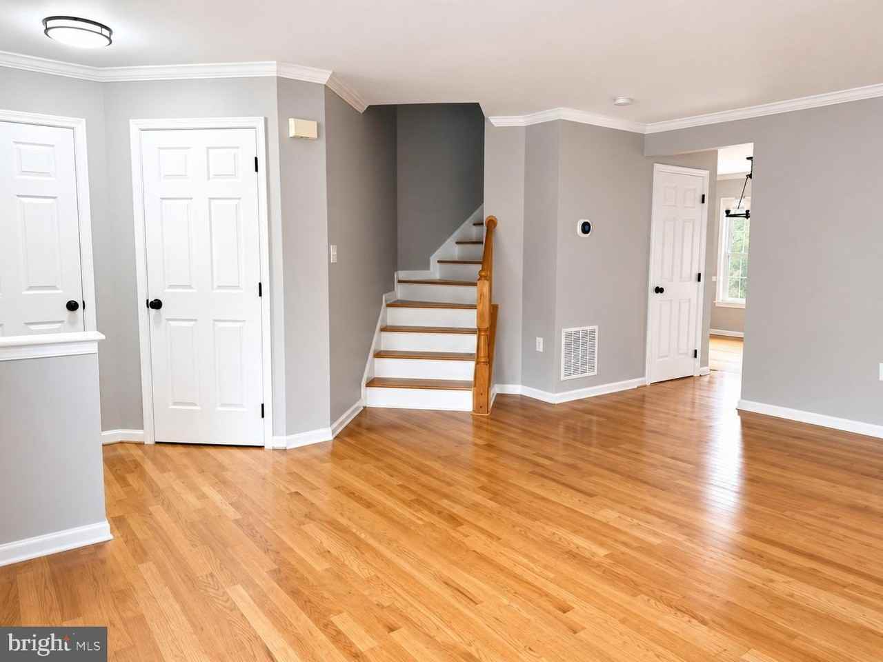 20 Dunlap Dr - Photo 4 of 50