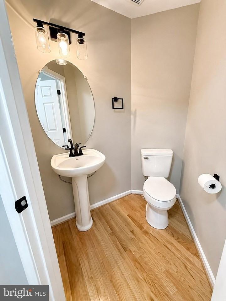 20 Dunlap Dr - Photo 5 of 50