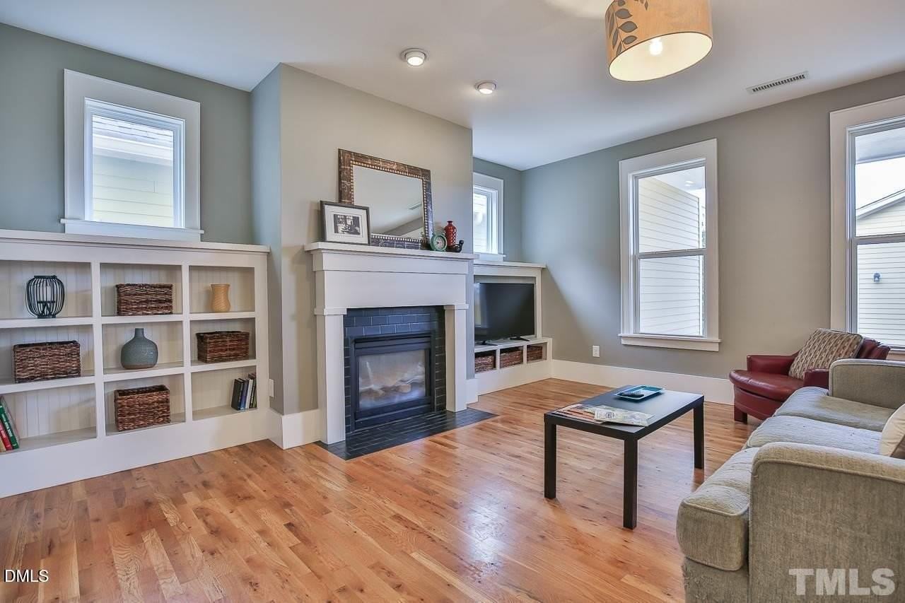 19 Pokeberry Bend Dr - Photo 7 of 42