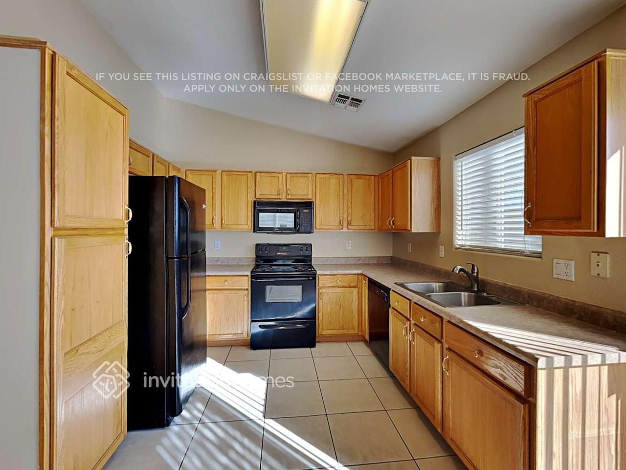 901 N 4th St - Photo 7 of 19
