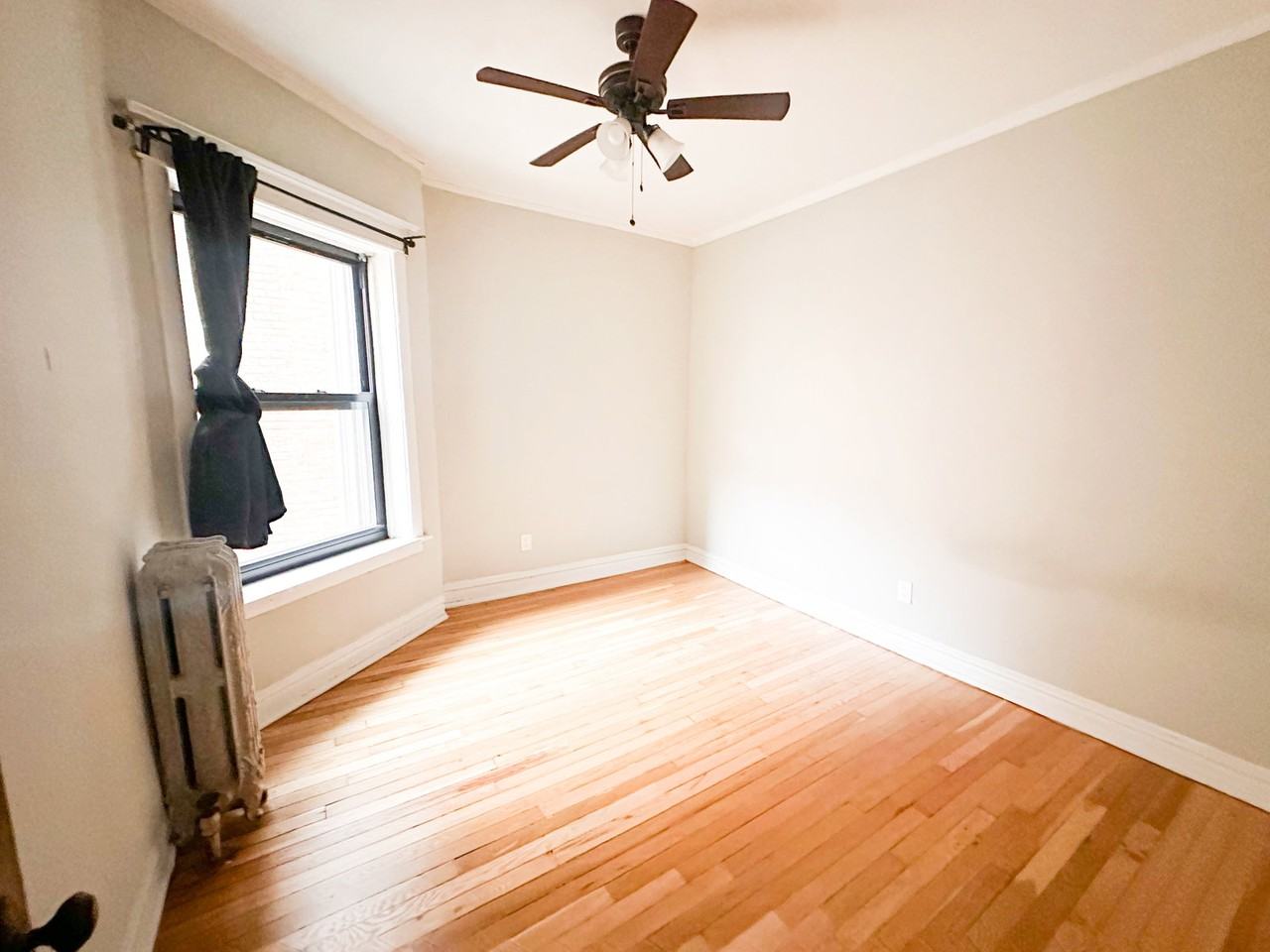 1707 Ridge Ave #204 - Photo 7 of 8