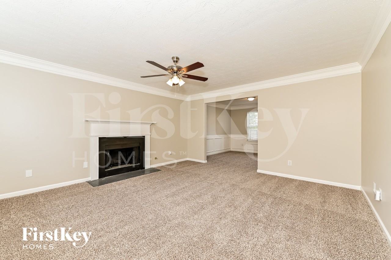 195 Dairyland Dr - Photo 2 of 15