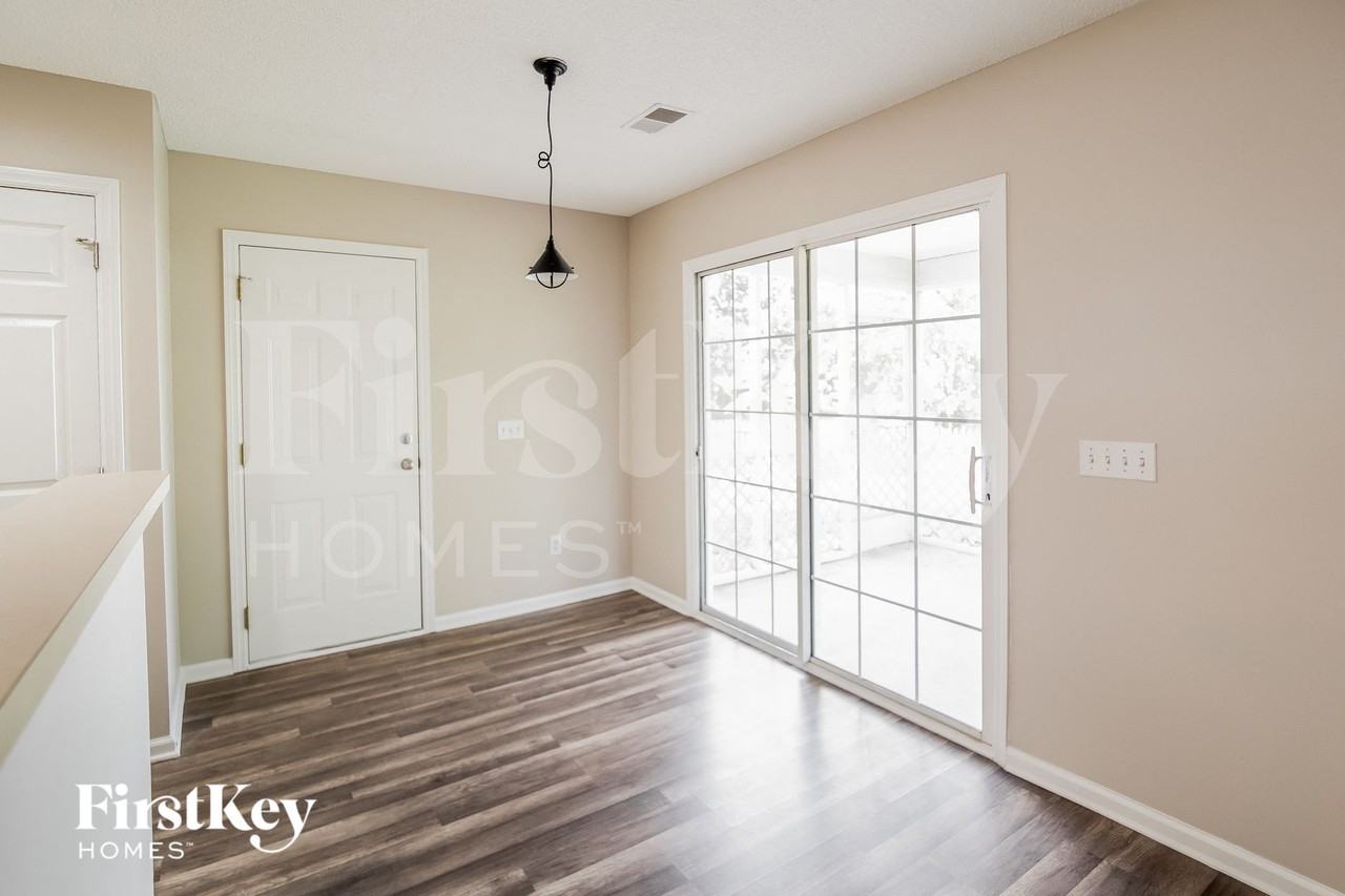 102 Kilpatrick Ct - Photo 5 of 15
