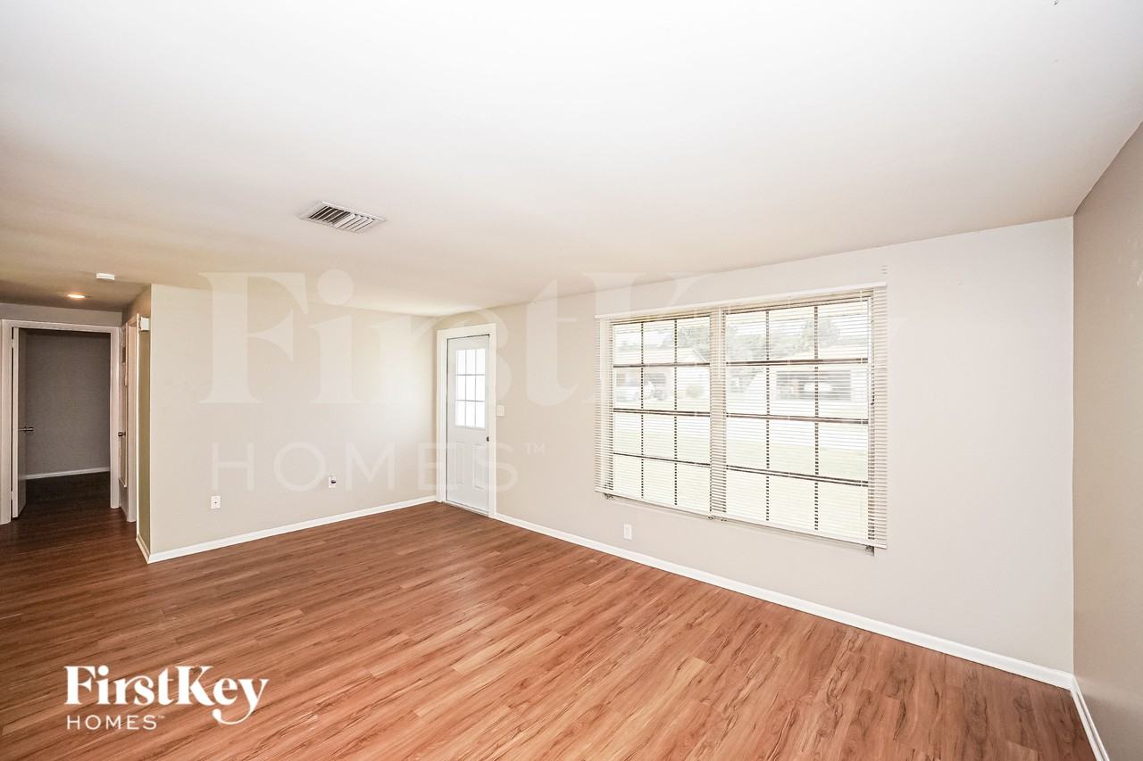 18336 Twilite Ave - Photo 4 of 19