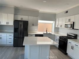 featured image of 543 S Eveningsong Ln