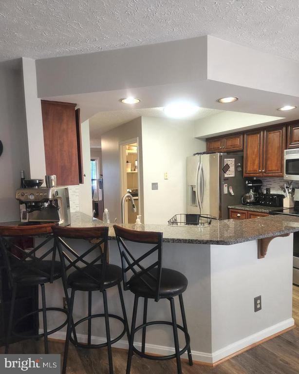 4317 Amelia Dr - Photo 2 of 17