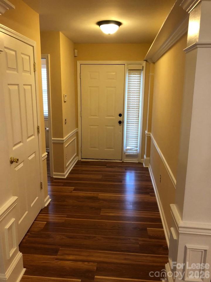 7528 Double Springs Ct - Photo 4 of 21