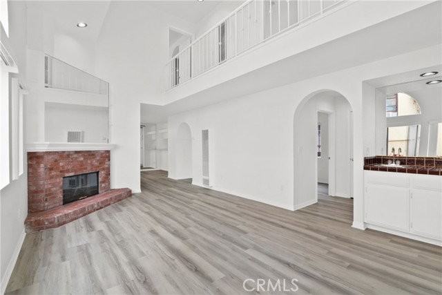 1052 Belmont Ave #B - Photo 2 of 8