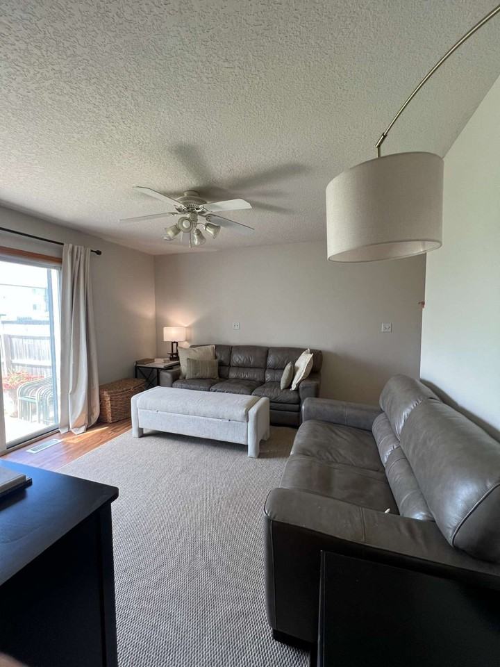 402 4th St Nw - Photo 5 of 31