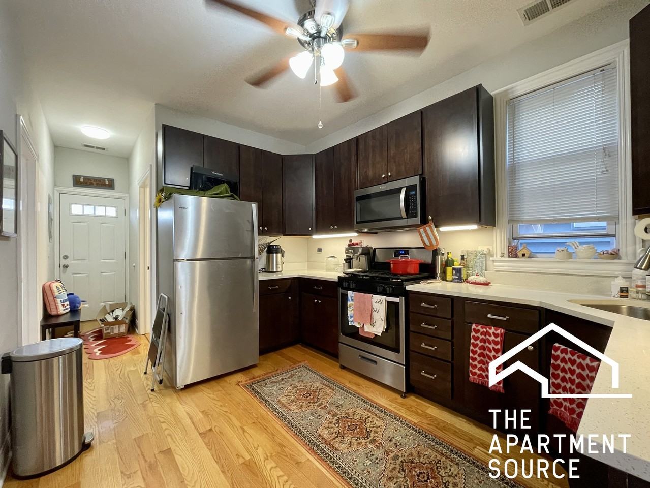 3611 W Wolfram St #2 - Photo 2 of 17