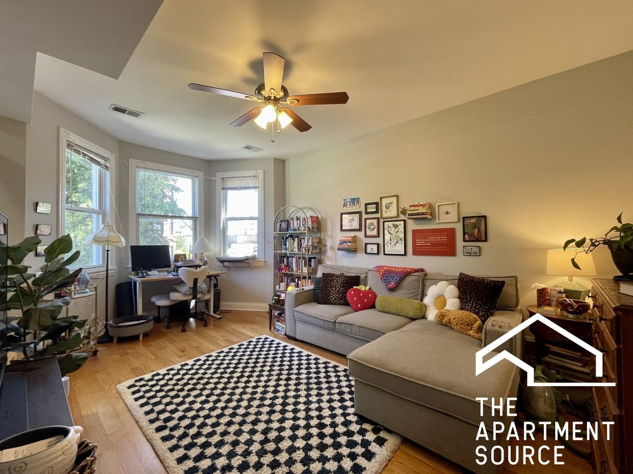 3611 W Wolfram St #2 - Photo 6 of 17