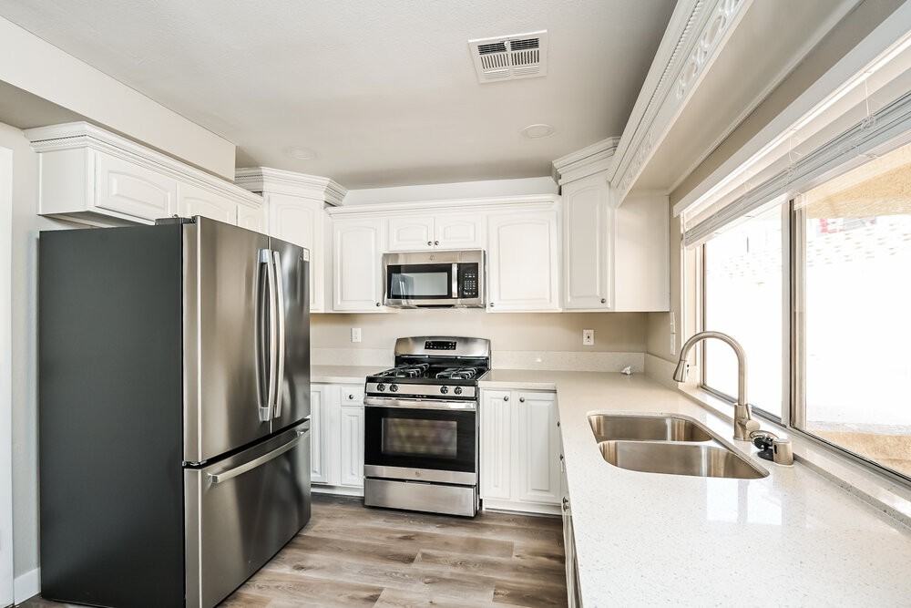 1512 Spreading Oak Dr - Photo 6 of 15