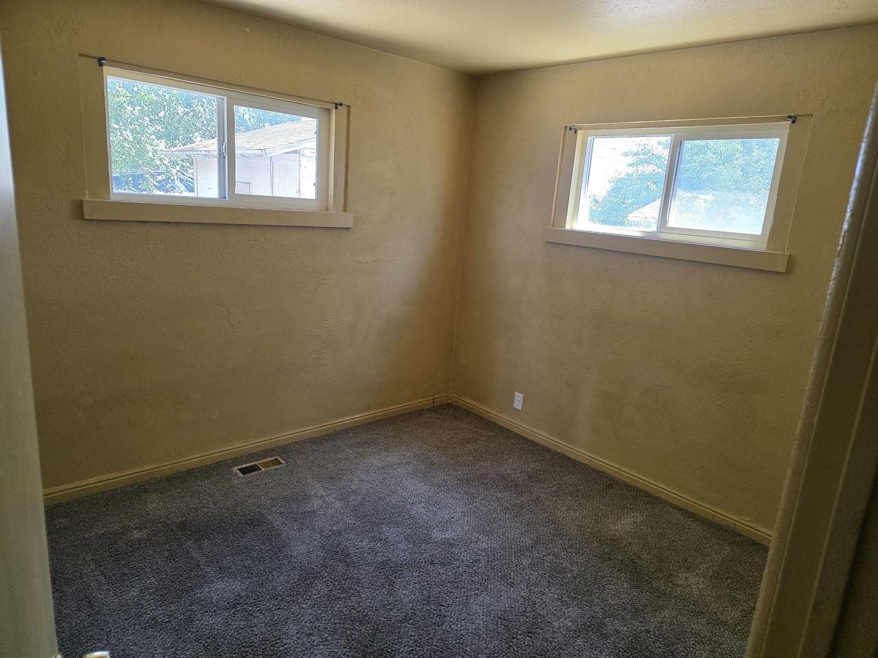 5041 Sw - Photo 6 of 13