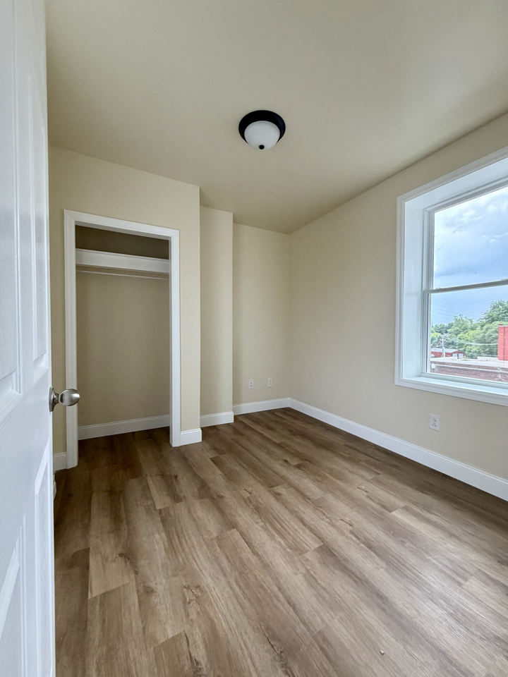 43 Pike St #3 - Photo 2 of 25