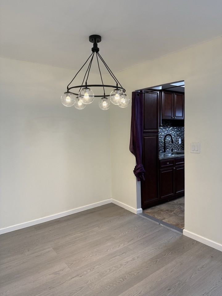 10 Briarwood Rd #2 - Photo 2 of 5