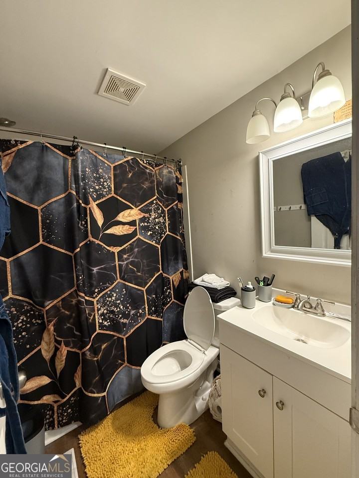 17 Liberty St #17 - Photo 4 of 12