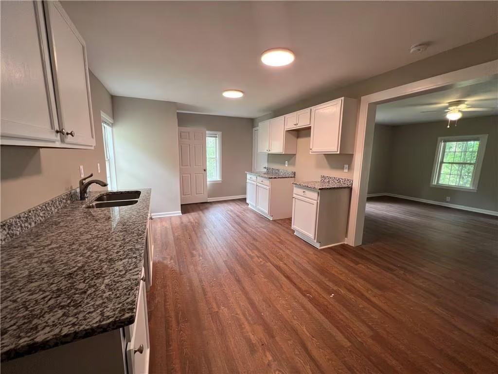 17 Liberty St #17 - Photo 6 of 12